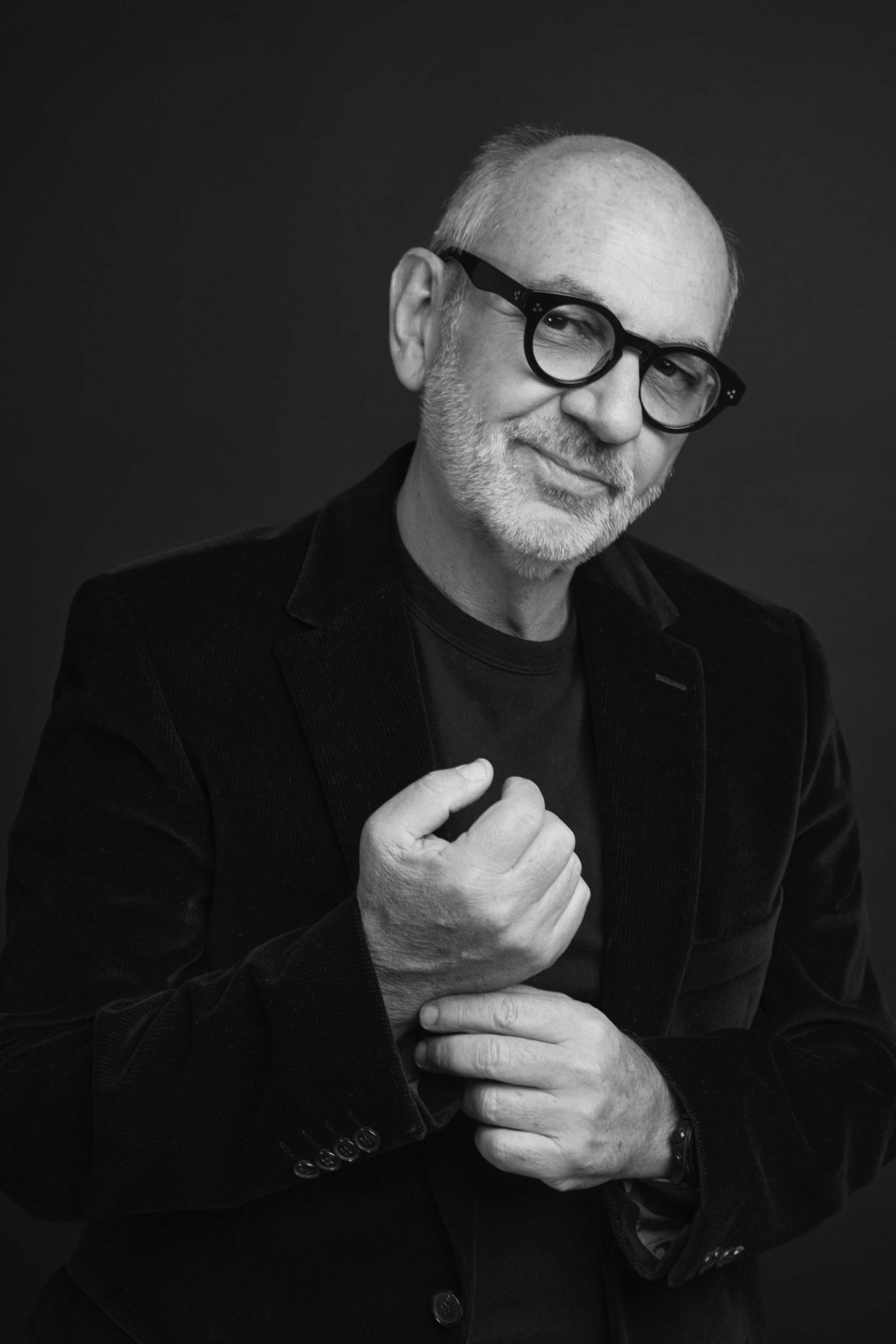 Luis Gnecco – Talent On The Road